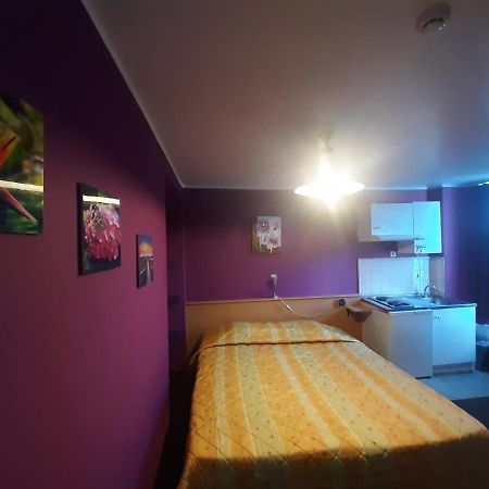 Hotel Melissa Peruwelz Экстерьер фото