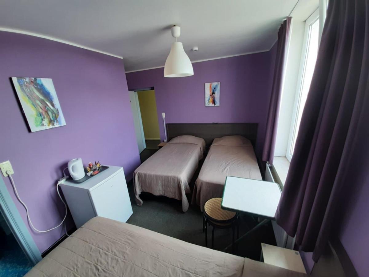 Hotel Melissa Peruwelz Экстерьер фото