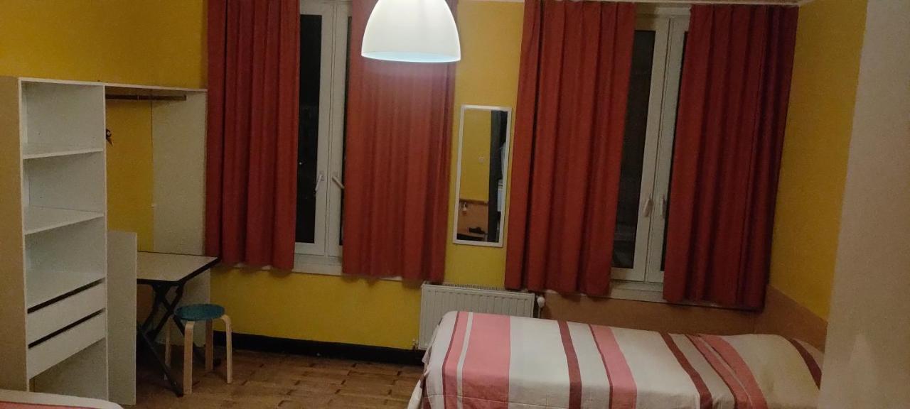 Hotel Melissa Peruwelz Экстерьер фото