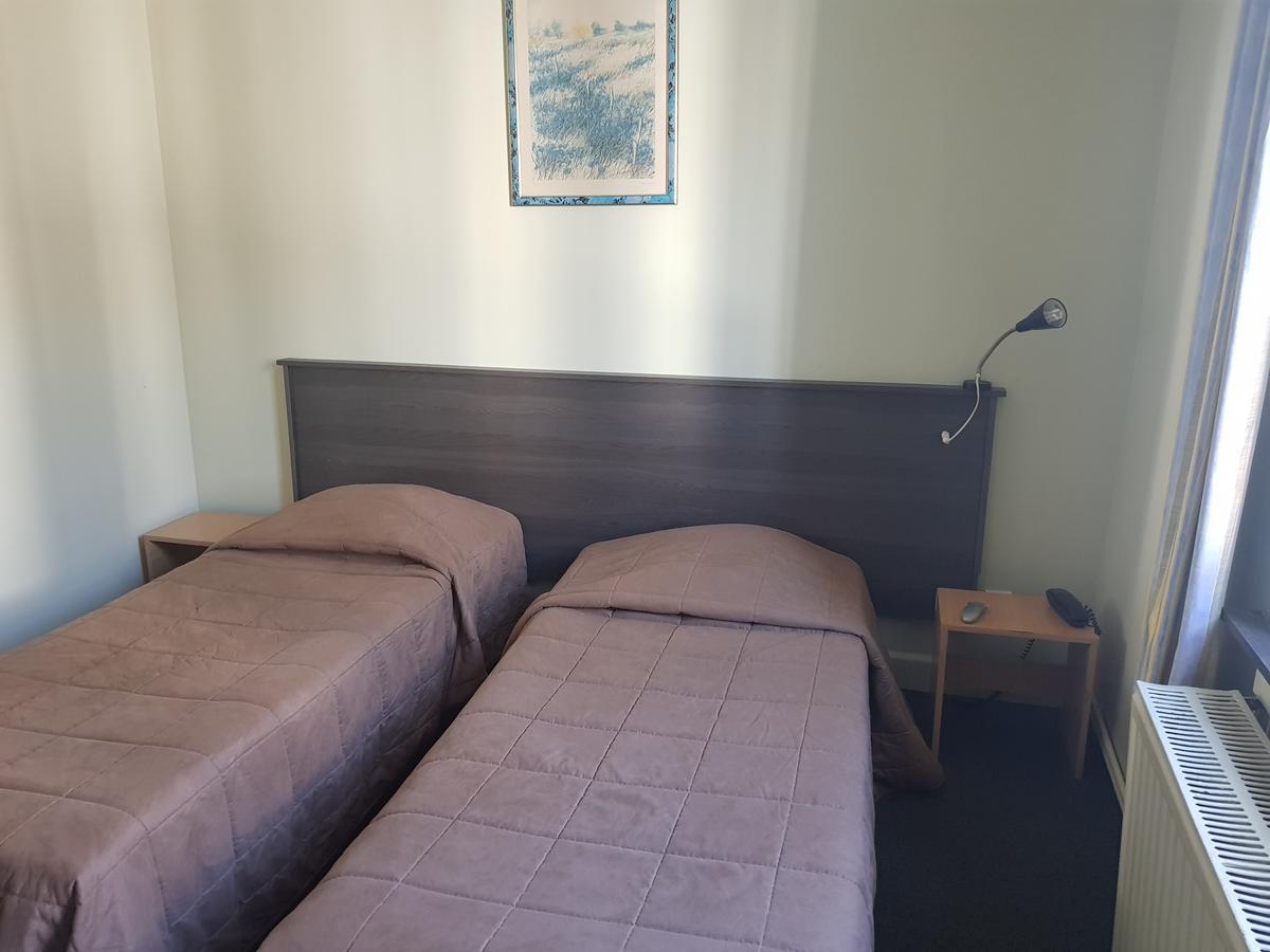 Hotel Melissa Peruwelz Экстерьер фото